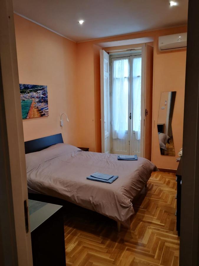 Casa Cupiello Via Chiaia - Casa Vacanze Ad Uso Esclusivo Napels Buitenkant foto